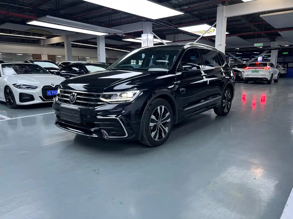 Volkswagen Tiguan L 2022