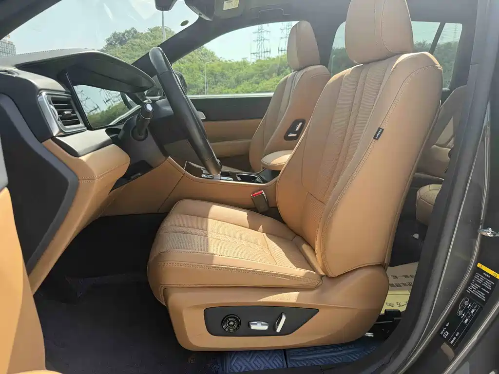 Li Auto ONE 2020 6 мест