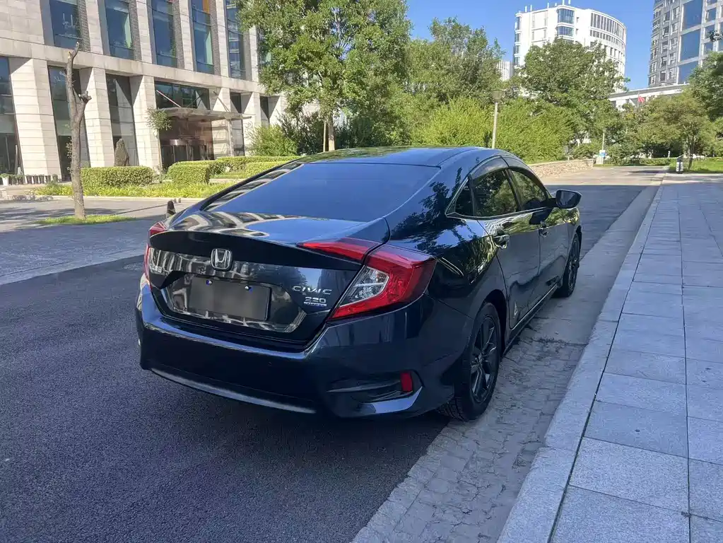 Honda Civic 2019 220TURBO CVT VI
