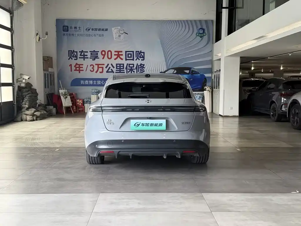 NIO ET5T — миниатюра 8