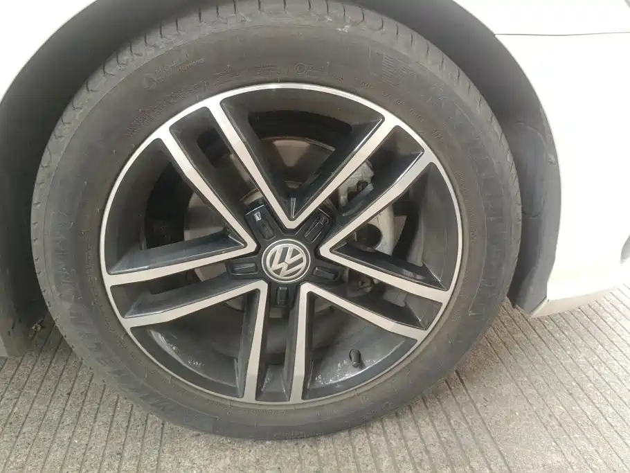 Volkswagen Lamando — миниатюра 6