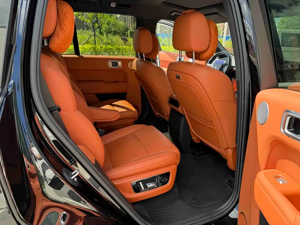 Li Auto Li L8 — миниатюра 13