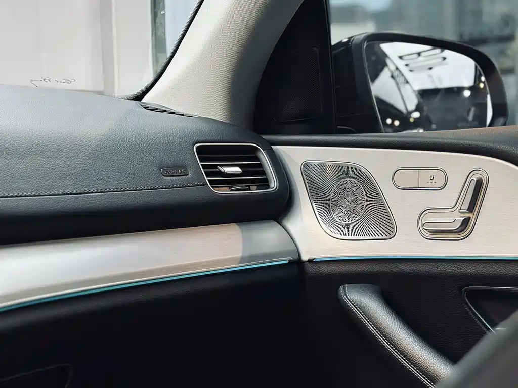 Mercedes-Benz GLE Coupe New Energy — миниатюра 11