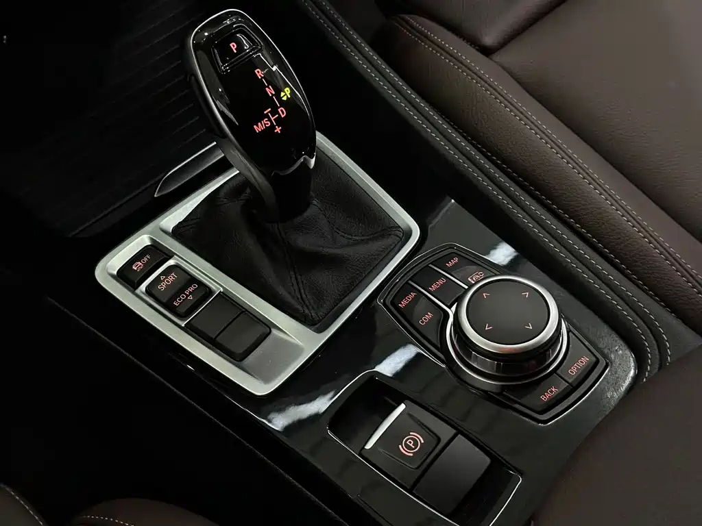 BMW 1 Series — миниатюра 11