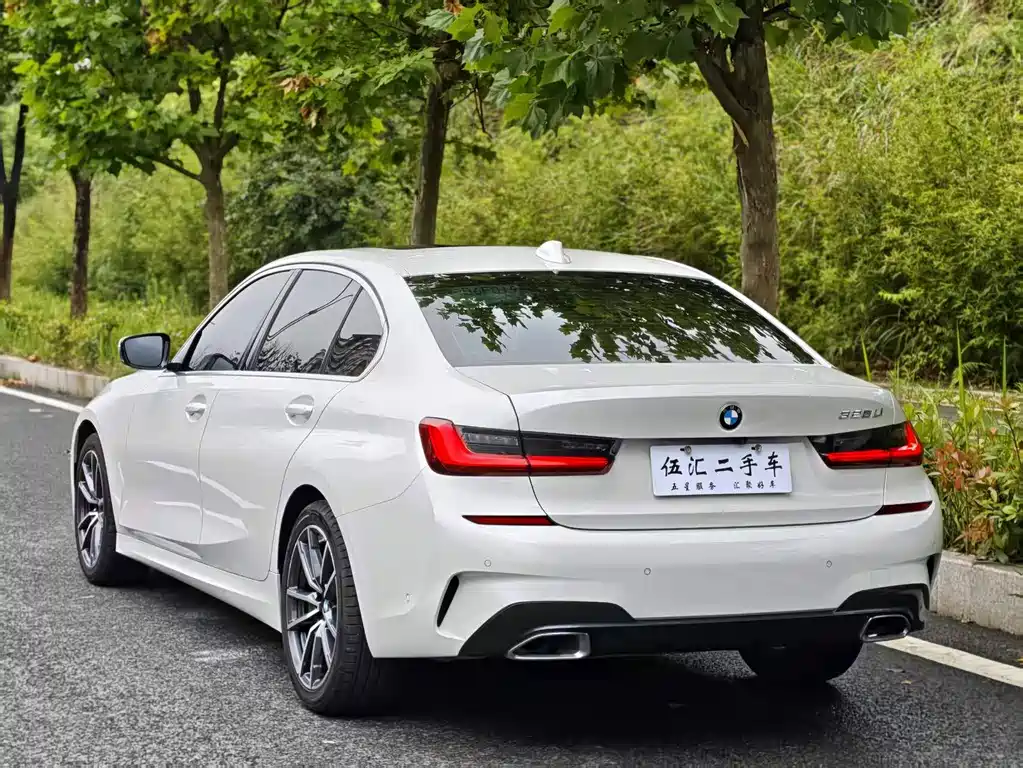 BMW 3 Series — миниатюра 10