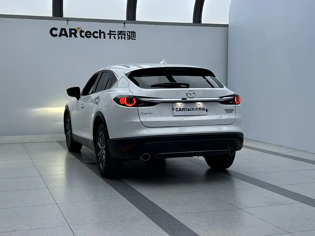 MAZDA CX 4