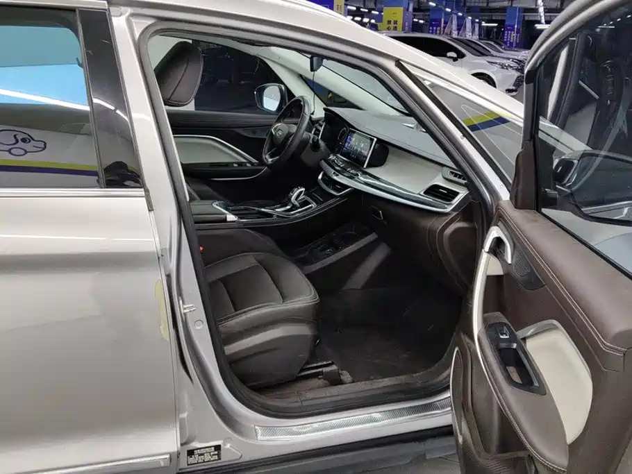 Geely Jia Ji — миниатюра 8