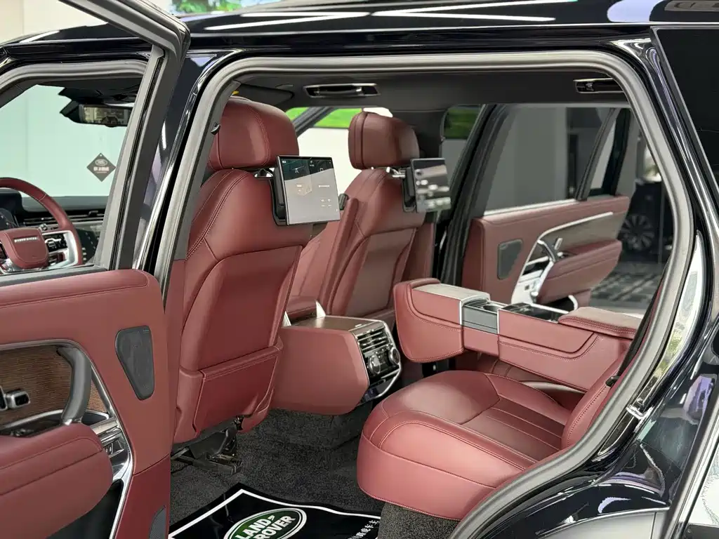 Land Rover Range Rover — миниатюра 13