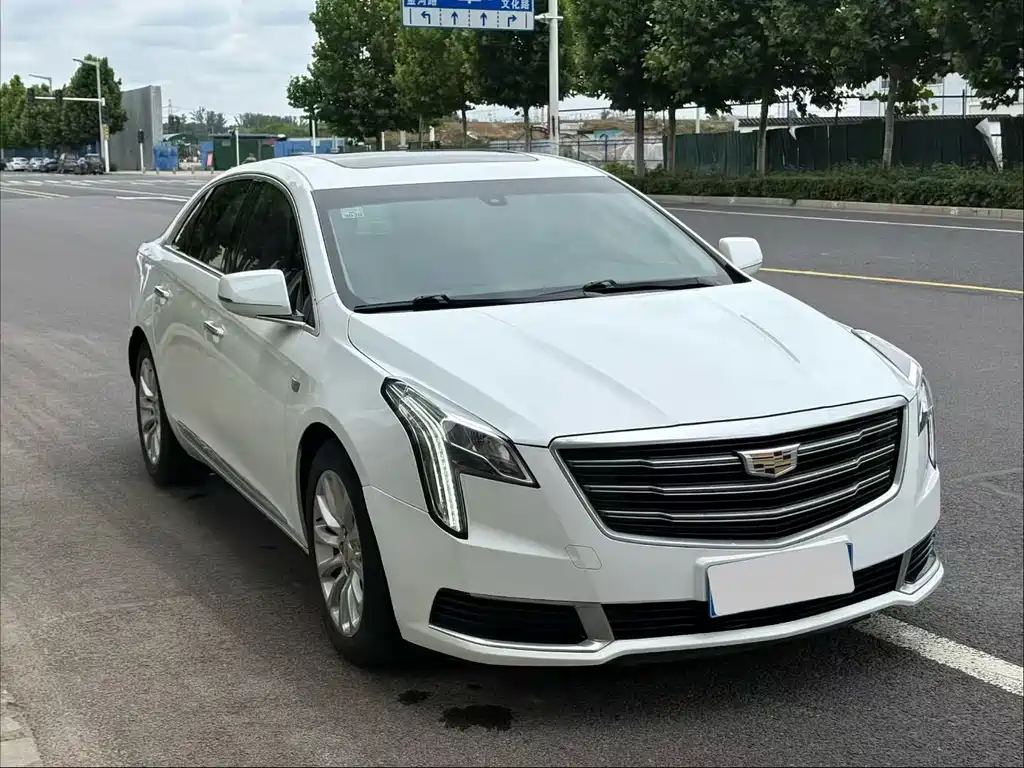Cadillac XTS — миниатюра 3