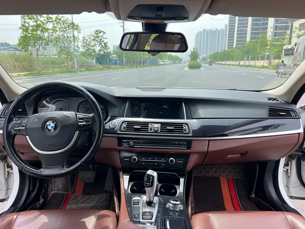 BMW 5 Series 5 2014 520i Elegant