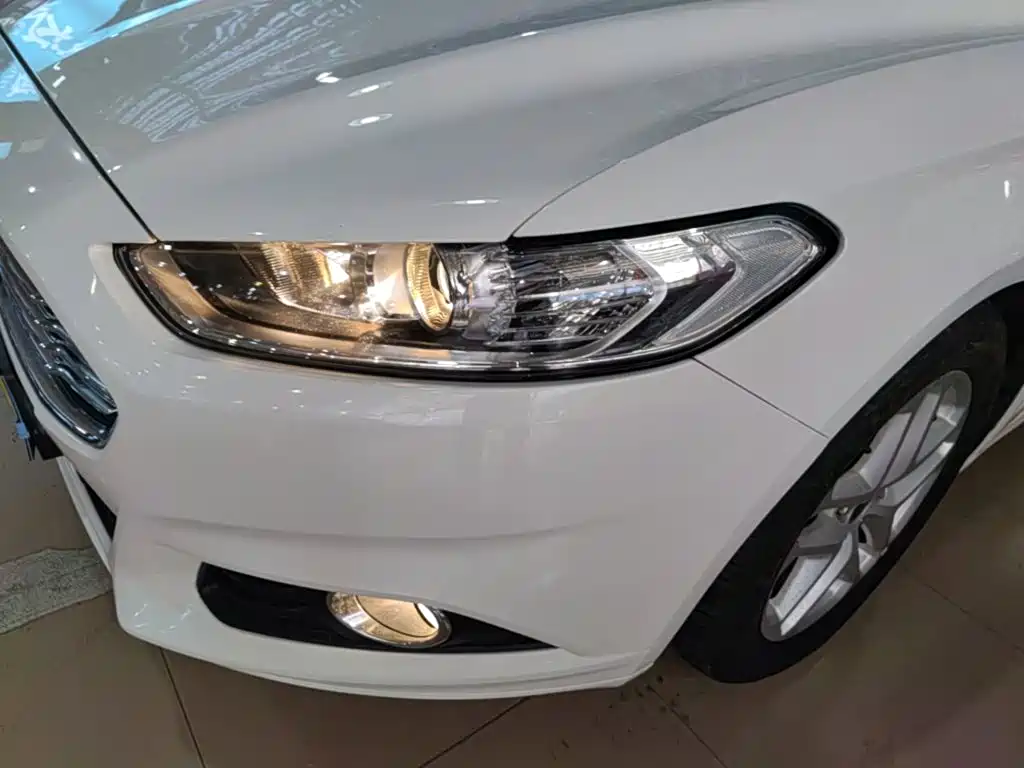 Ford Mondeo — миниатюра 24