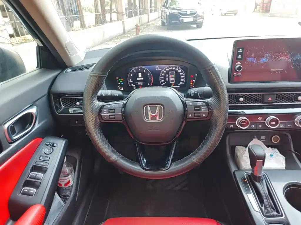 Honda Civic — миниатюра 11