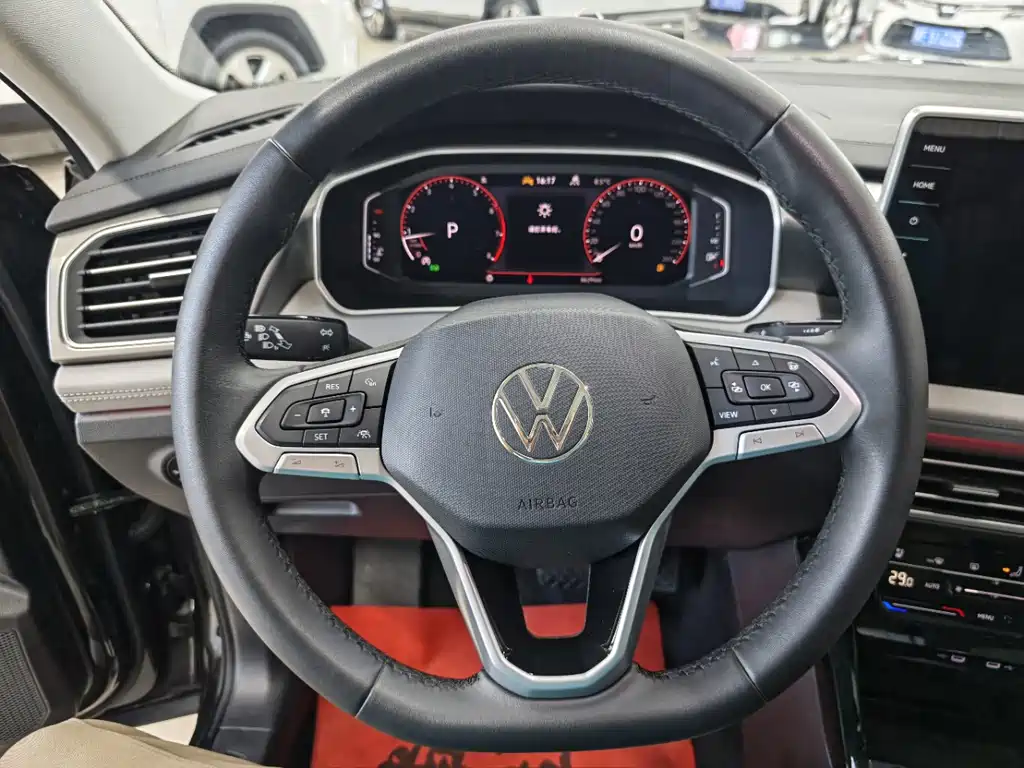 Volkswagen Tayron — миниатюра 6