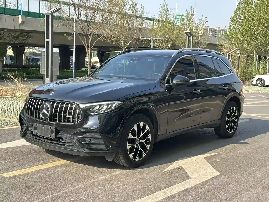 Mercedes-Benz GLC 2024