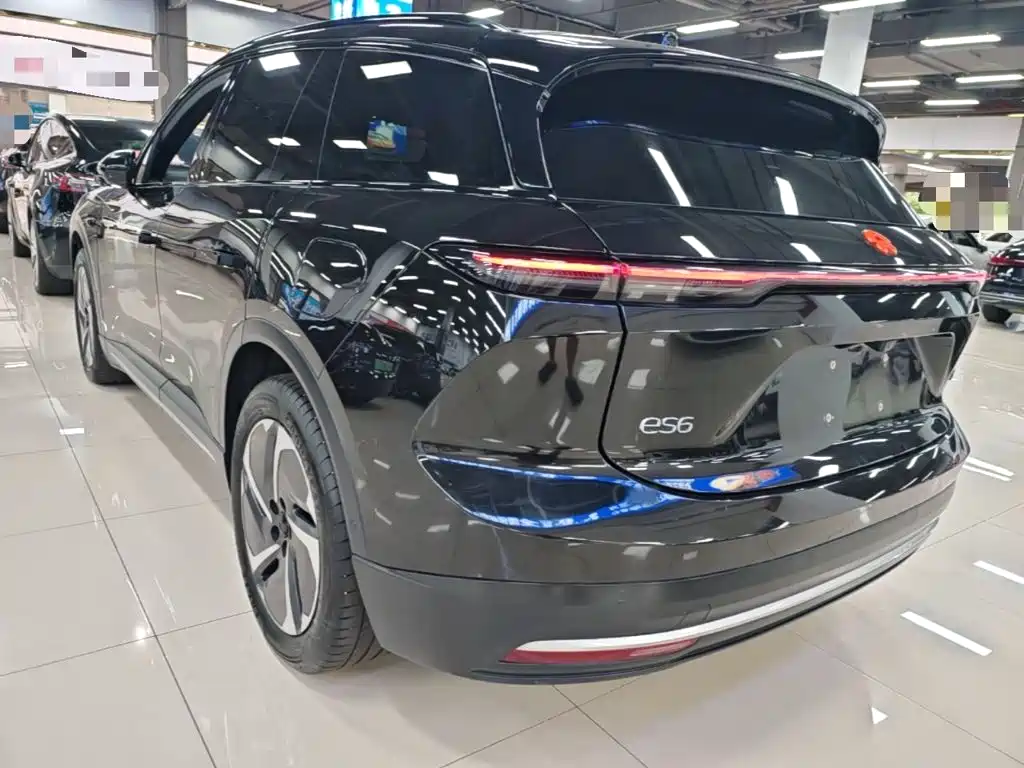 NIO ES6 — миниатюра 5