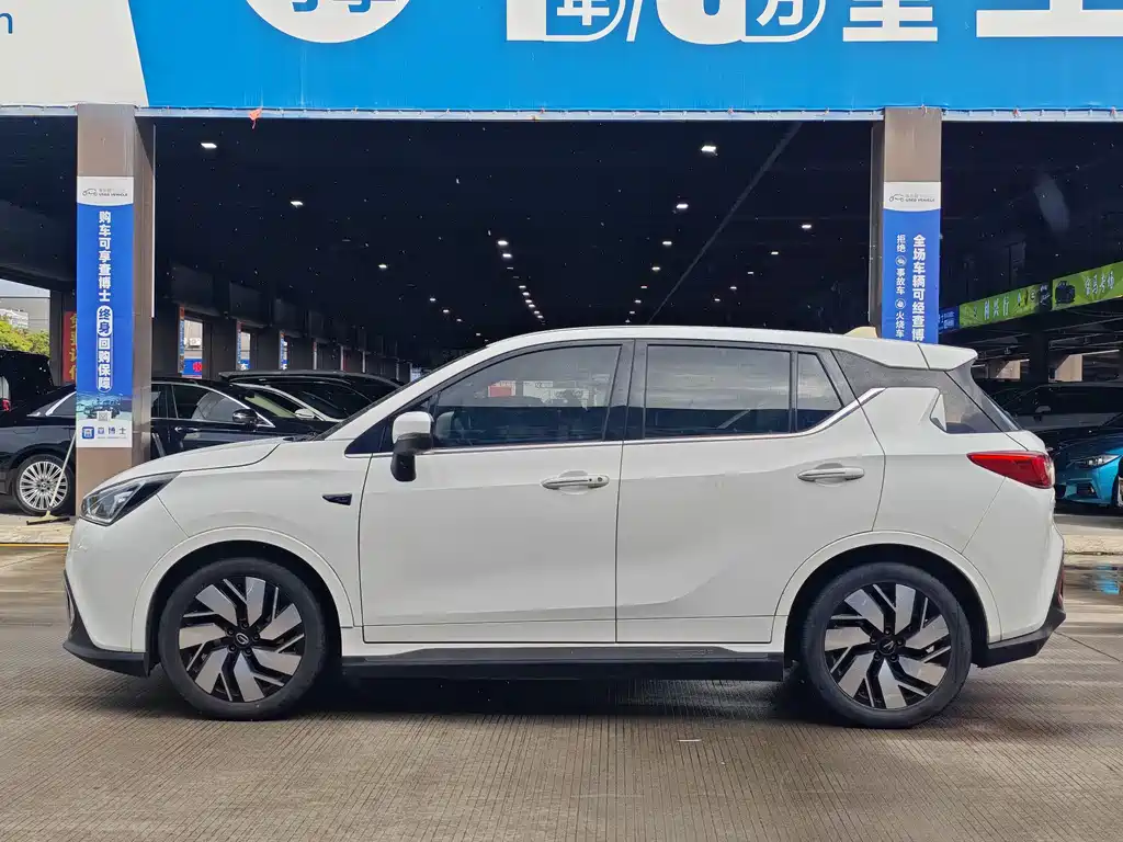 Aion Trumpchi GE3 — миниатюра 4