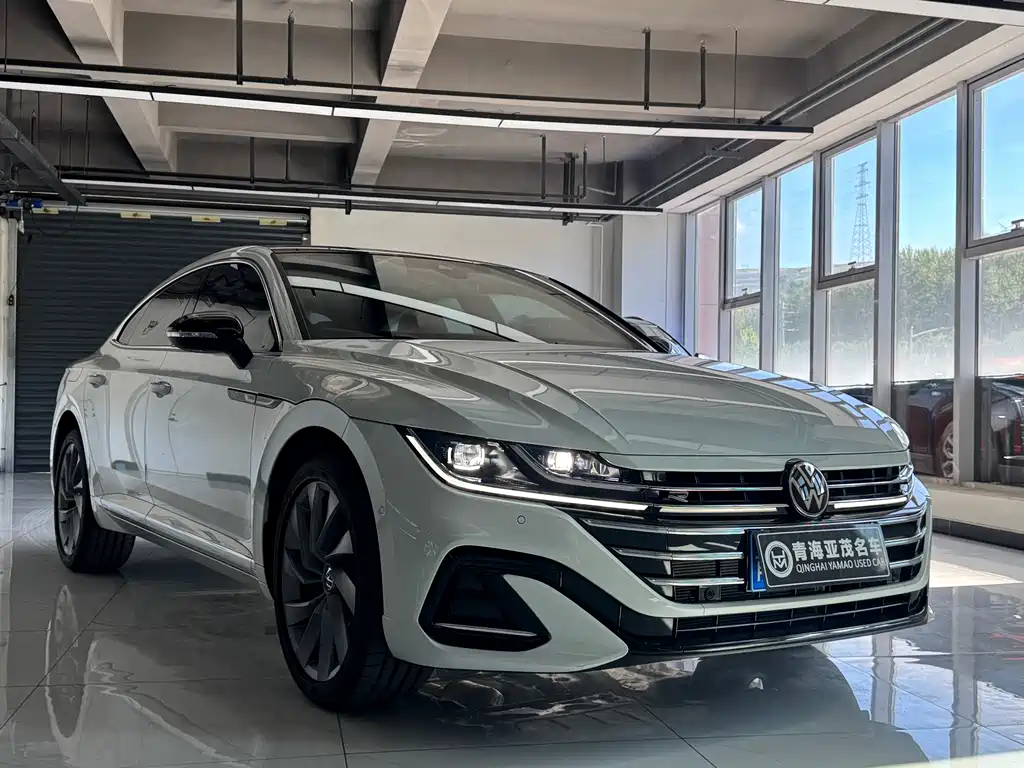 Volkswagen FAW - Passat CC CC 2026 3000 380TSI