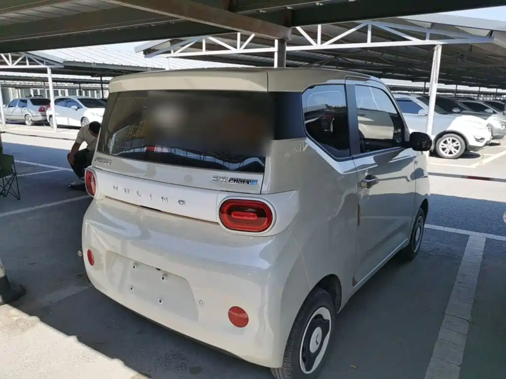 Wuling MINIEV — миниатюра 7