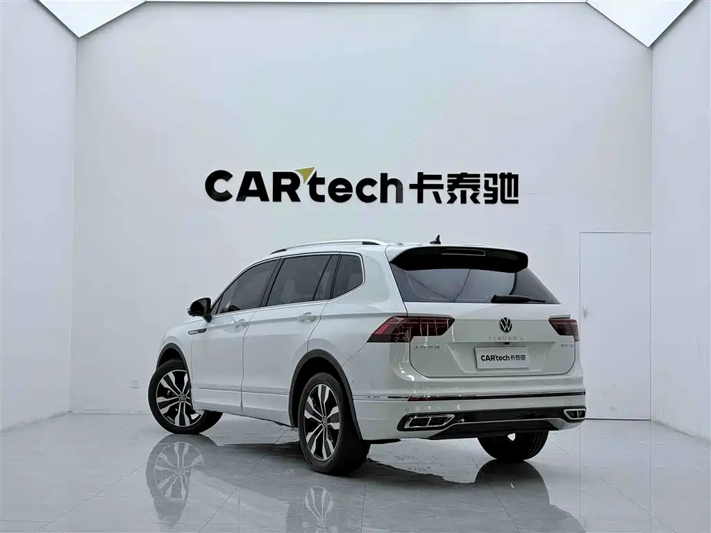 Volkswagen Tiguan L L 2024 330TSI AT R-Line