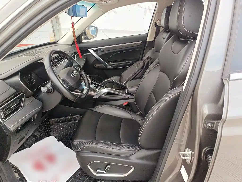 Geely Boyue — миниатюра 15