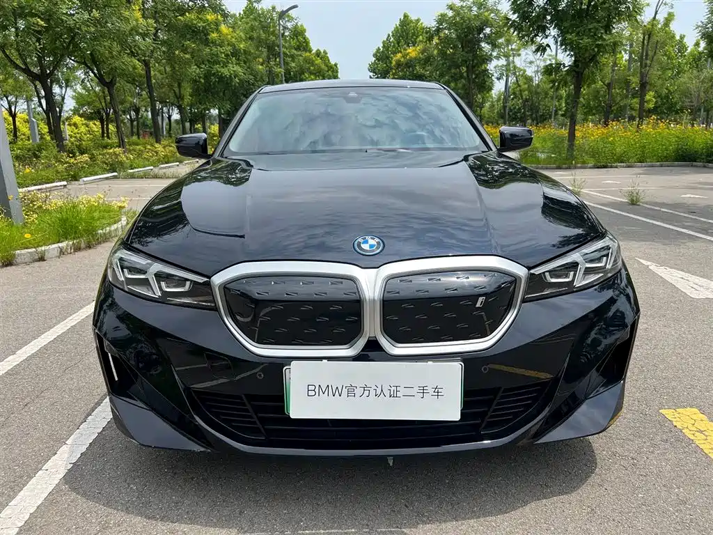 BMW i3 2024 eDrive 35 L