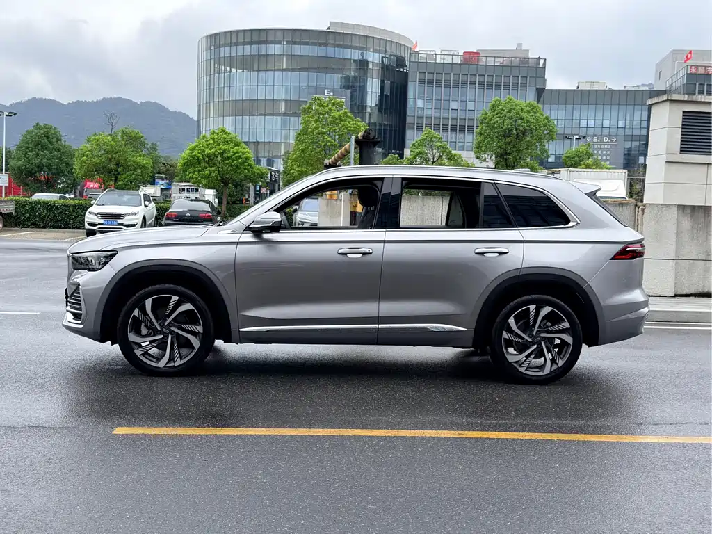 Geely Xingyue L — миниатюра 7