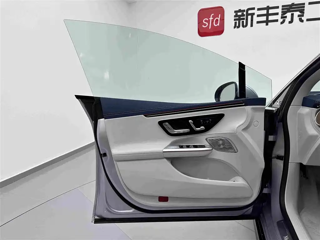 Mercedes-Benz EQE — миниатюра 8