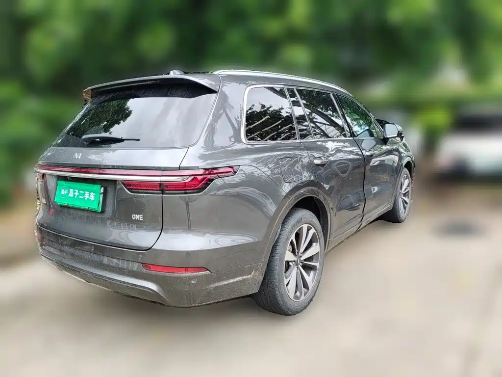 Li Auto ONE 2020 6 мест