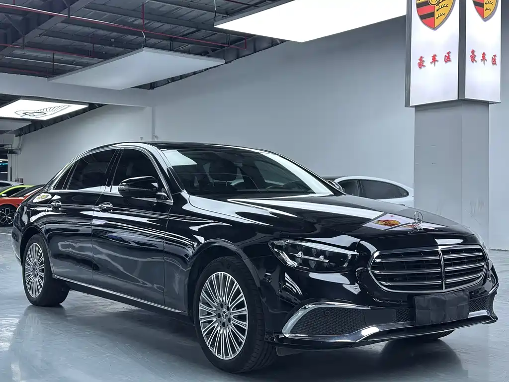 Mercedes-Benz E-Class E 2023 E 300 L Fashion