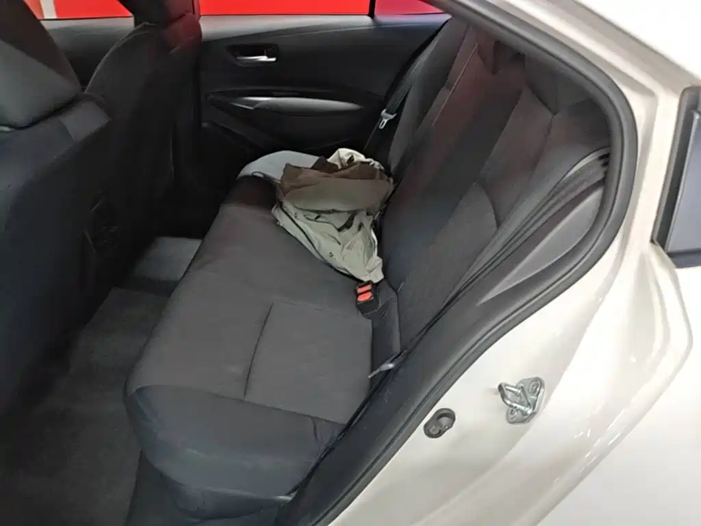 Toyota Corolla — миниатюра 17