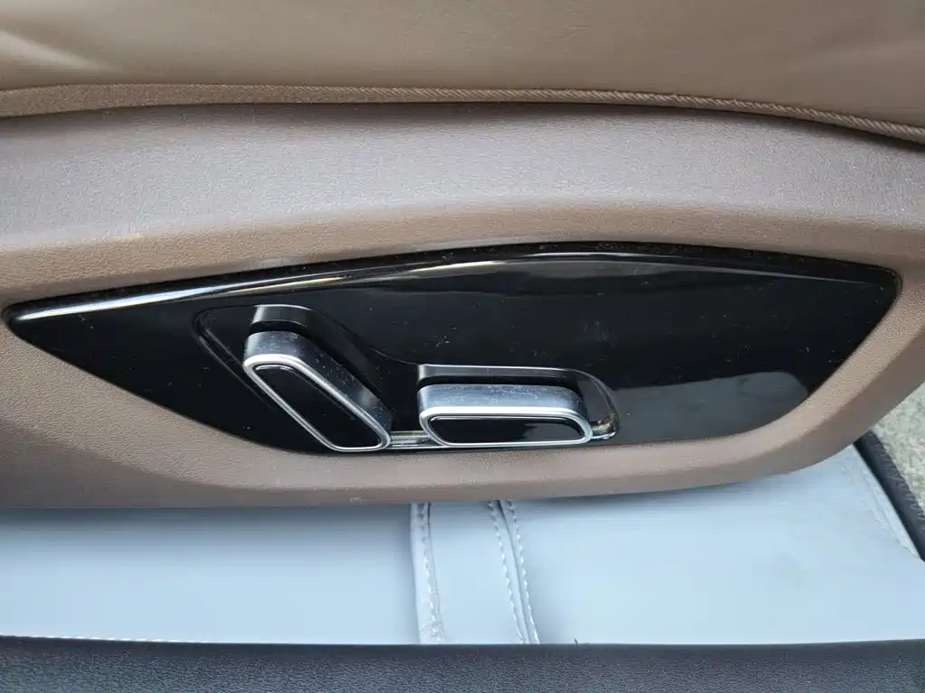 BYD Han — миниатюра 12