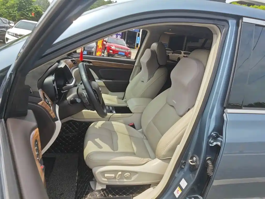 GAC Motor Trumpchi GS8 — миниатюра 15