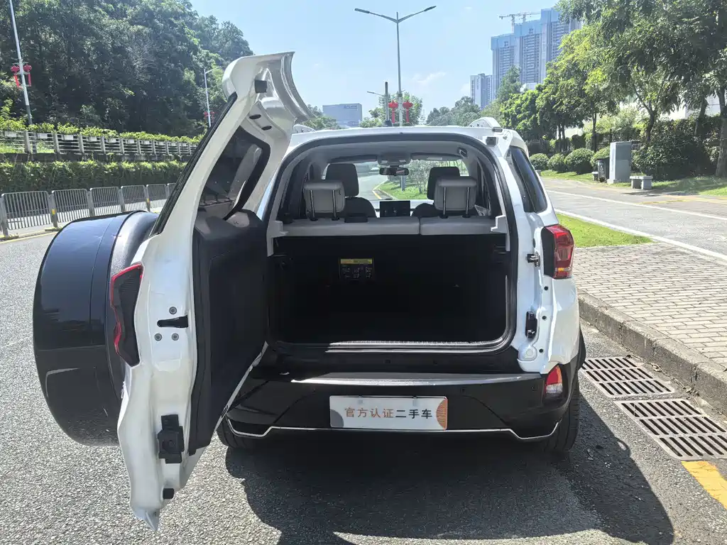 BYD Yuan Pro — миниатюра 17
