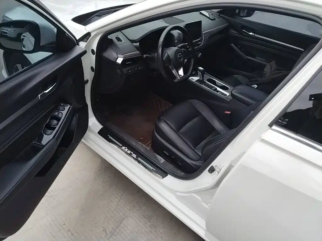 Nissan Teana — миниатюра 16
