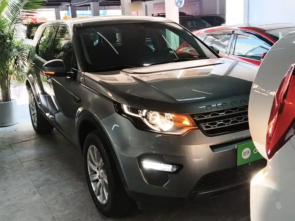 Land Rover Discovery Sport — миниатюра 4