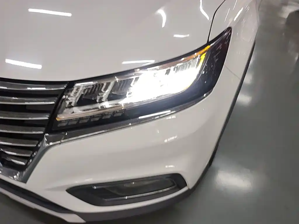 Roewe RX5 — миниатюра 24
