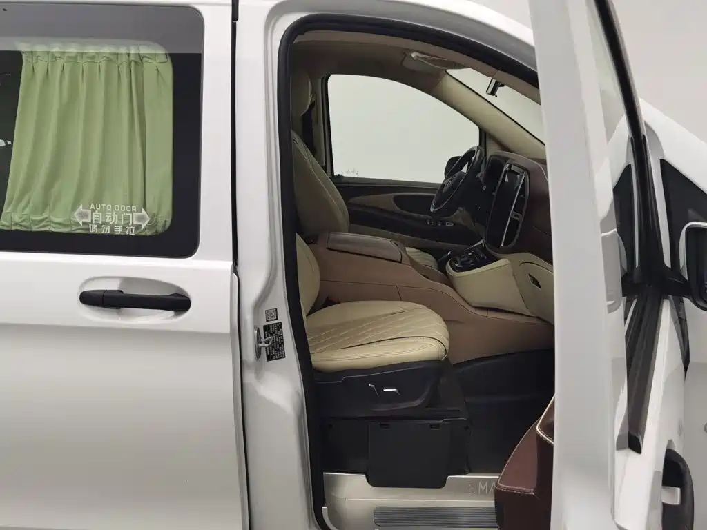 Mercedes-Benz Vito — миниатюра 23