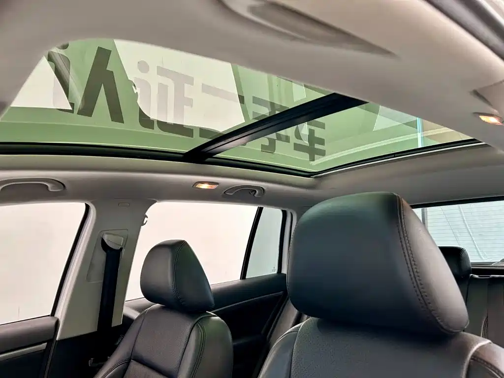 Volkswagen Tiguan — миниатюра 16