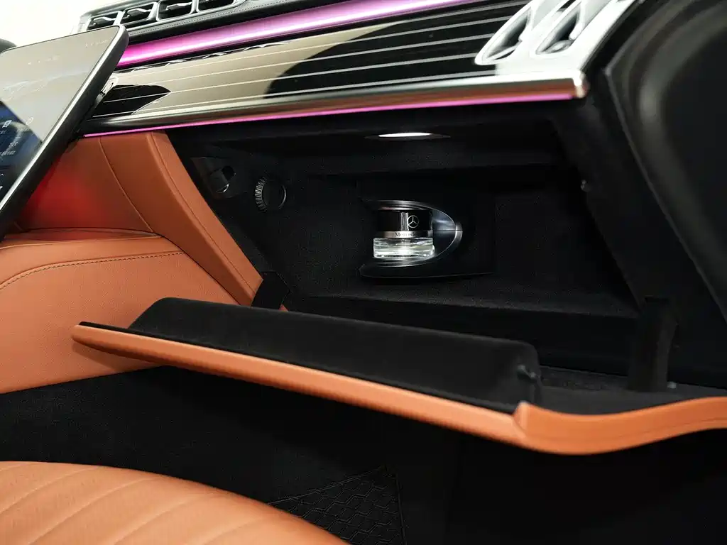 Mercedes-Benz S-Class — миниатюра 14