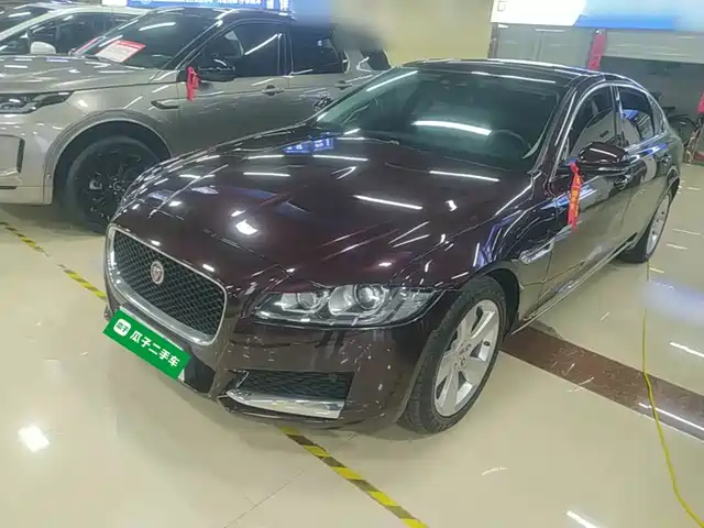 Jaguar XFL