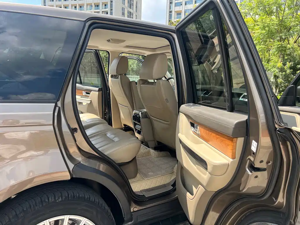 Land Rover Sport — миниатюра 8