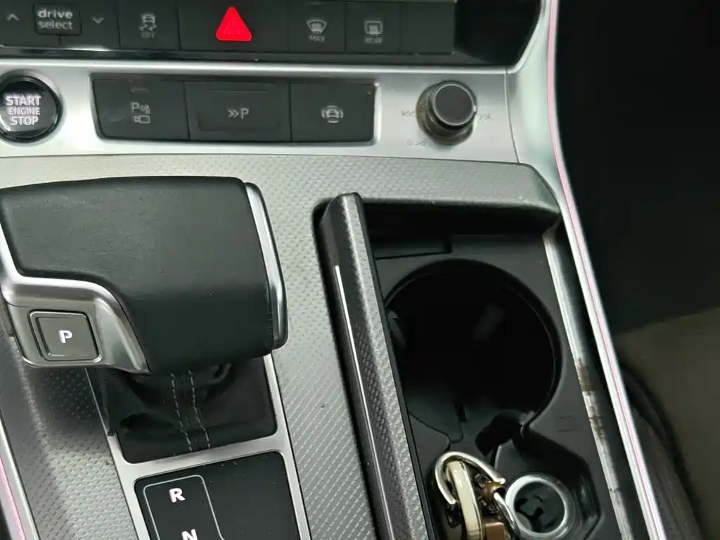 Audi A7L 45 TFSI Luxury Type, фото 13