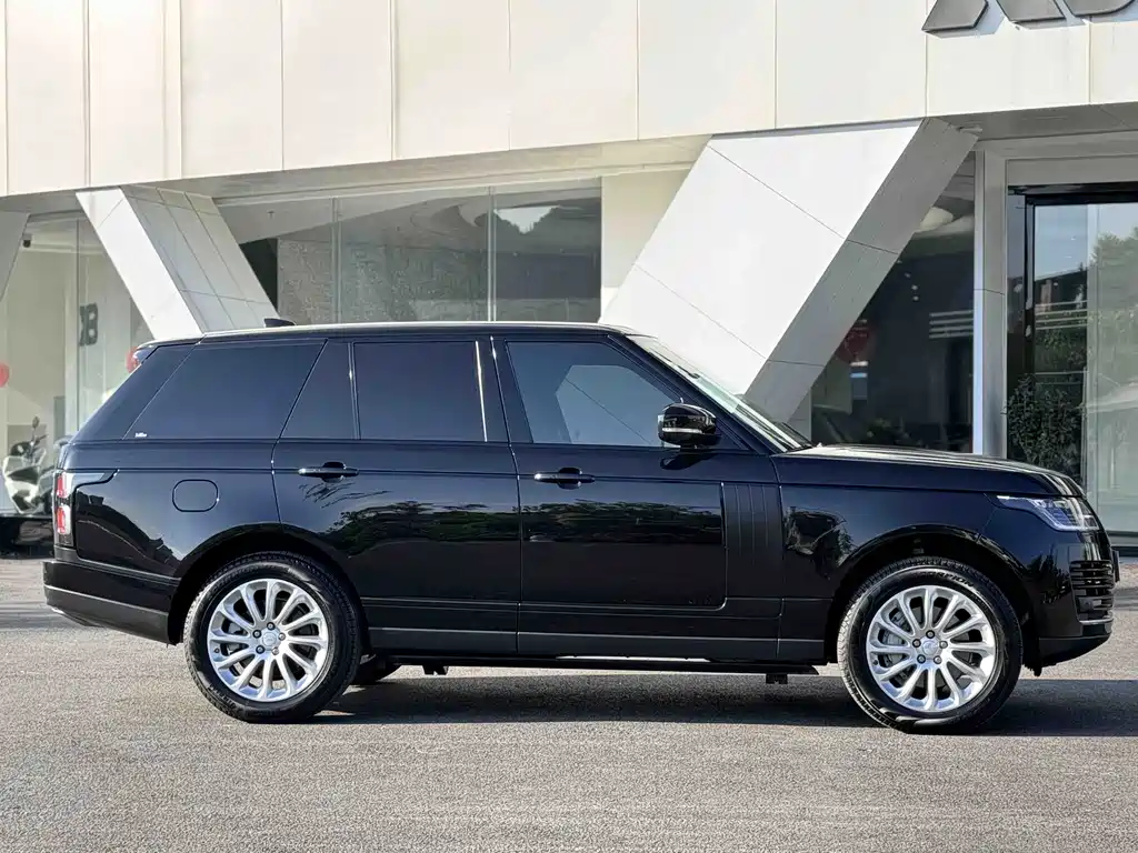 Land Rover Range Rover — миниатюра 11