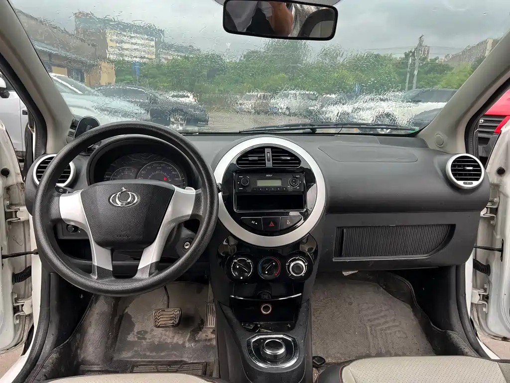 Geely Panda Classic — миниатюра 6