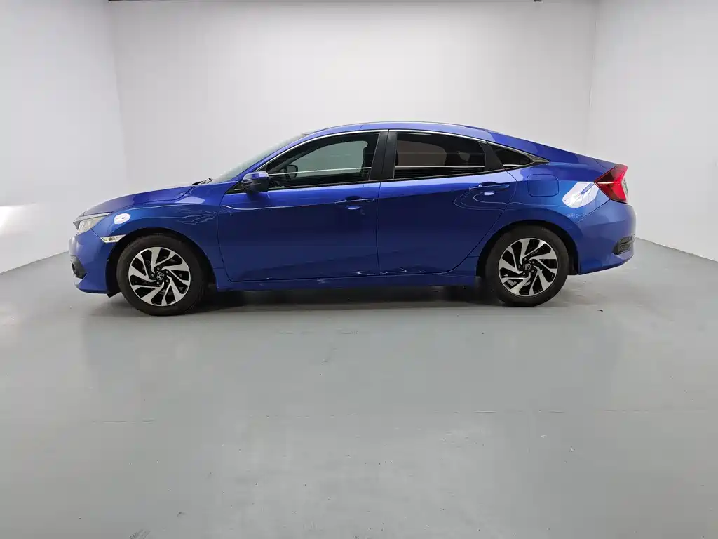 Honda Civic 2016 220TURBO CVT Luxury
