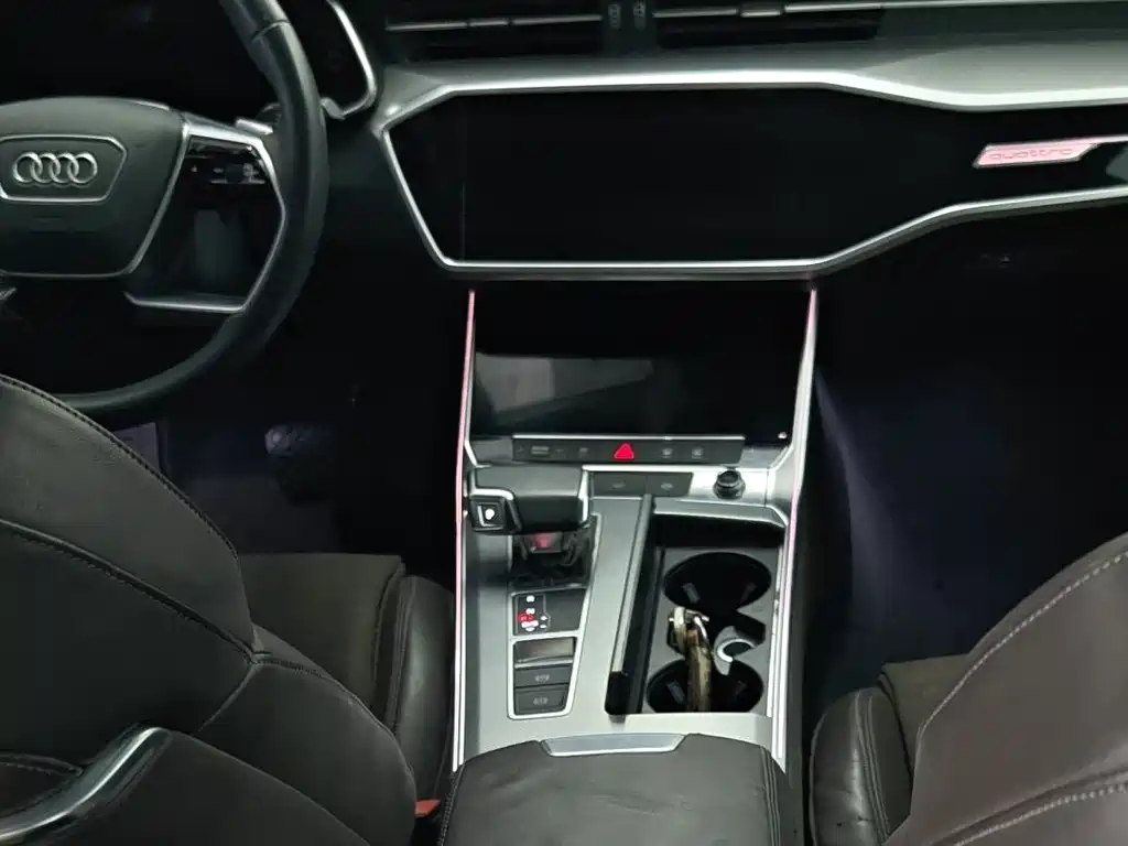 Audi A7L 45 TFSI Luxury Type, фото 10