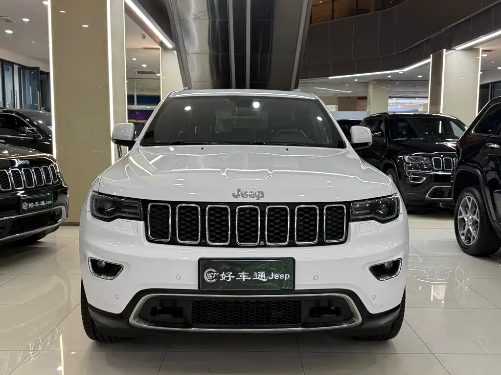 Jeep Grand Cherokee (Import) — миниатюра 2