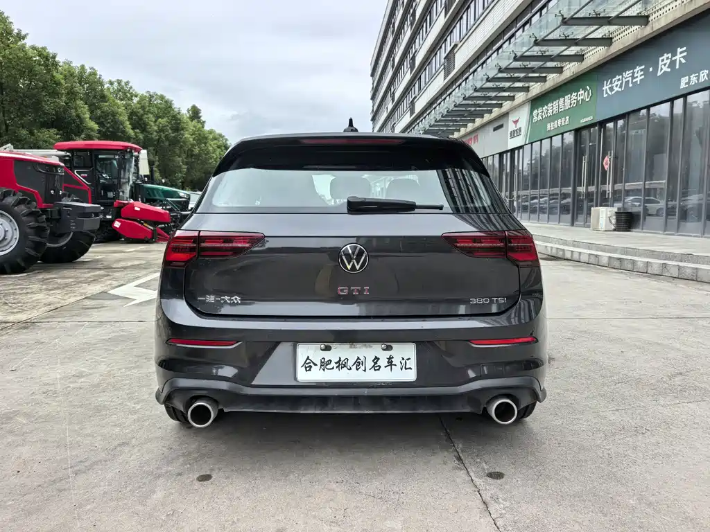 Volkswagen Golf GTI — миниатюра 10