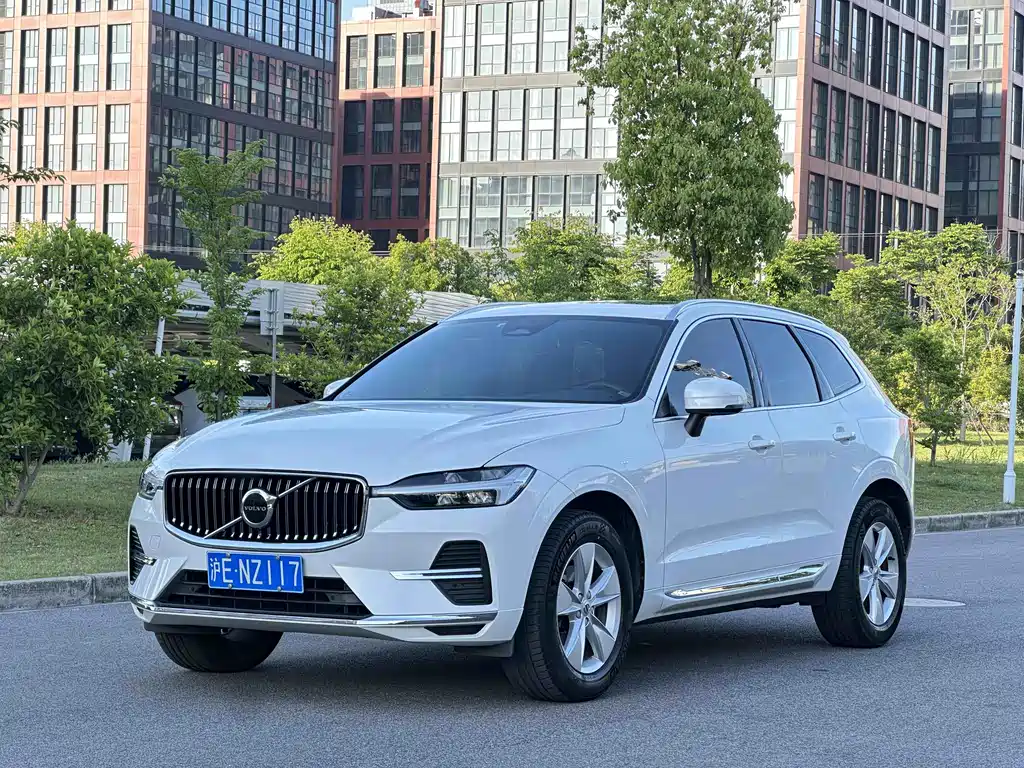 Volvo XC60 2021
