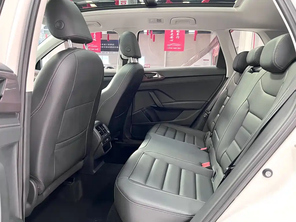 Volkswagen Tharu — миниатюра 10